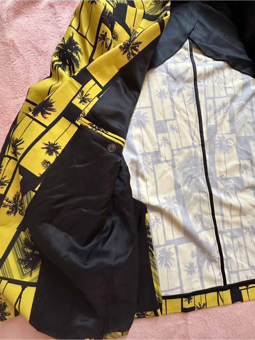 Versace Black and Yellow Palm-Print Blazer - Picture 7 of 16